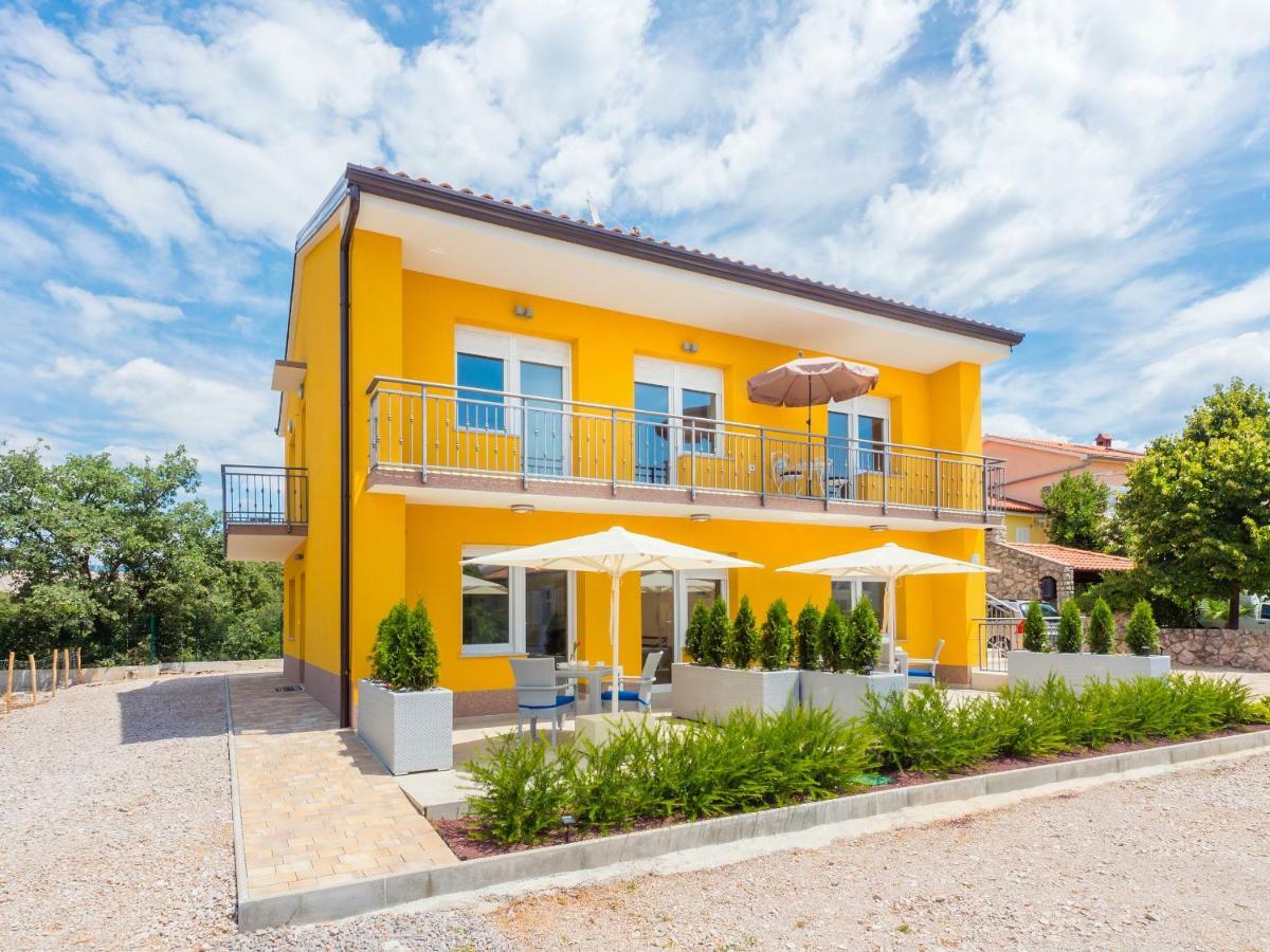 Appartments Adriatic Omišalj Екстериор снимка